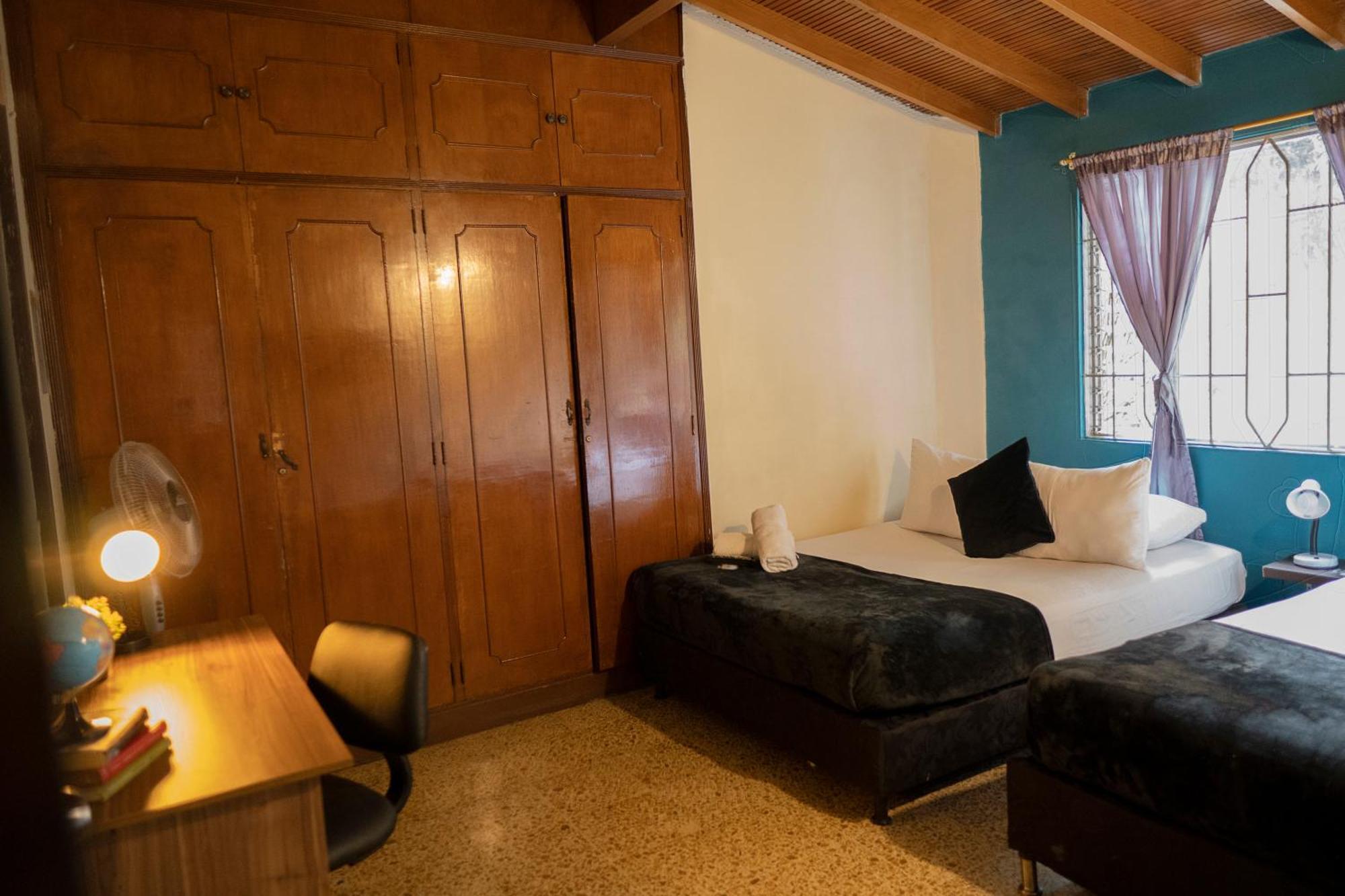 Buntes House-Casa Hotel Laureles-Estadio Medellin Ngoại thất bức ảnh