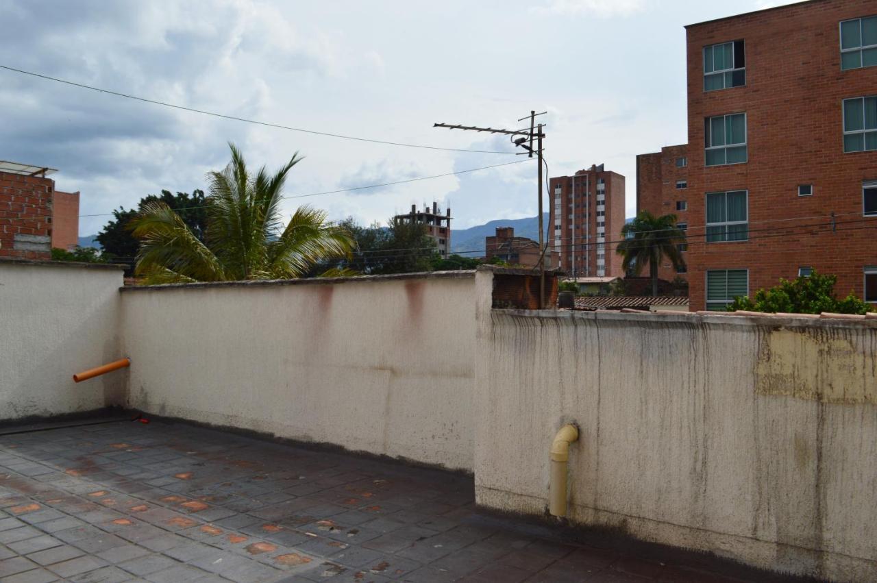 Buntes House-Casa Hotel Laureles-Estadio Medellin Ngoại thất bức ảnh