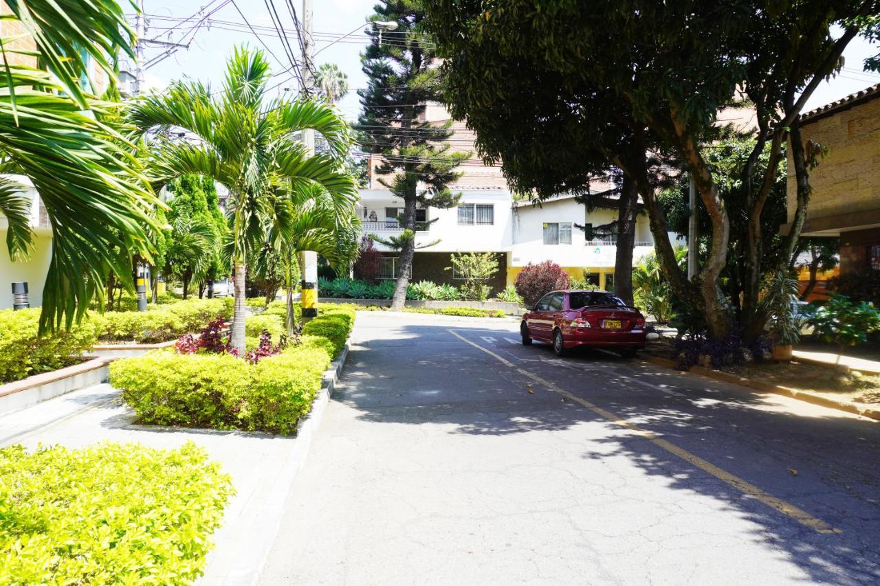 Buntes House-Casa Hotel Laureles-Estadio Medellin Ngoại thất bức ảnh